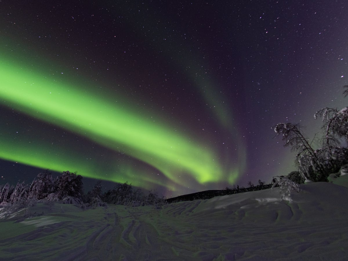 Whistles, cracks, hisses: the noises of the northern lights