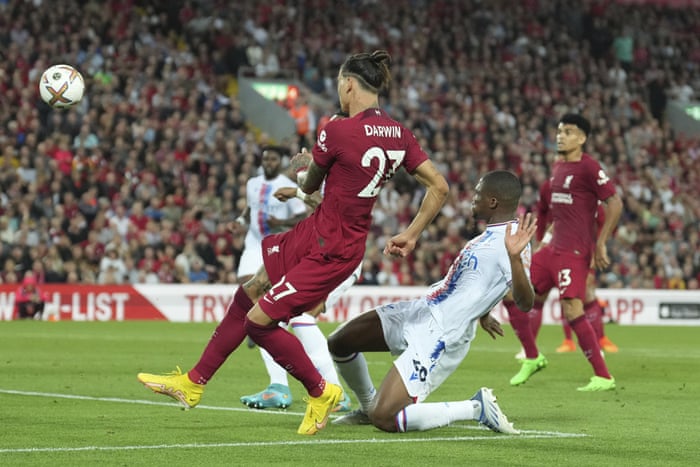 Liverpool v Crystal Palace: Premier League – live! | Premier League 2 Liverpool’s Darwin Nunez clips the far post with a shanked effort.