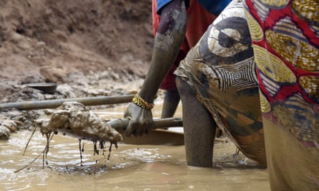 Goldmining in Central African Republic