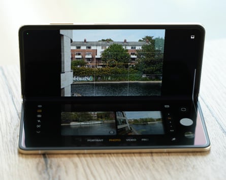 The Honor Magic V5’s camera app on the inside screen.