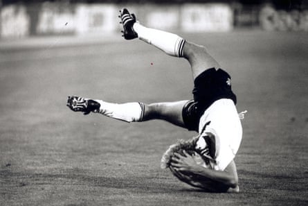 Jurgen Klinsmann hits the deck during West Germany’s 1-0 win over Argentina in the 1990 final.