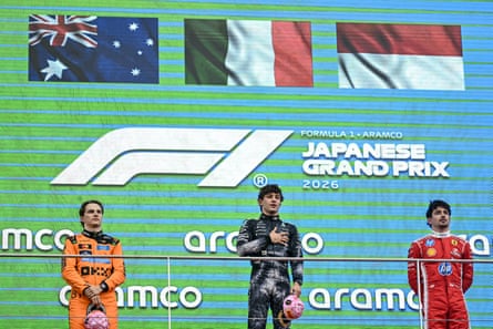 Antonelli, Piastri dan Leclerc di podium di Sirkuit Suzuka.