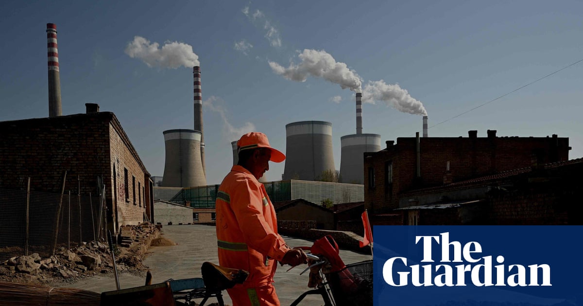 Coal power generation falls in China and India for first time since 1970s