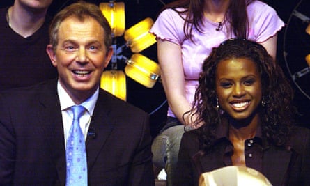 CHANNEL 4 PICTURE PUBLICITY 124 Horseferry Road London SW1P 2TX 020 7306 8685 T4 SPECIAL: TONY AND JUNE T4 SPECIAL: TONY AND JUNE Prime Minister Tony Blair and June Sarpong. Tx:TX Date This picture may be used solely for Channel 4 programme publicity purposes in connection with the current broadcast of the programme(s) featured in the national and local press and listings. Not to be reproduced or redistributed for any use or in any medium not set out above (including the internet or other electronic form) without the prior written consent of Channel 4 Picture Publicity 020 7306 8685