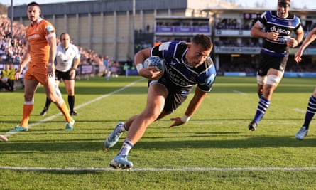 Tom Carr-Smith scores Bath’s fifth try in a dominant display.