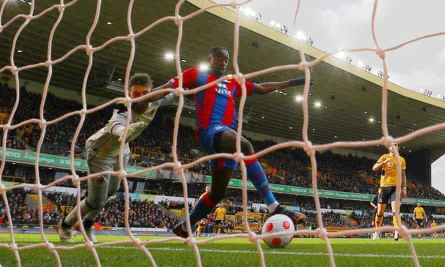 Jean-Philippe Mateta and Wilfried Zaha give Crystal Palace fine win at Wolves | Premier League 2 Crystal Palace’s Jean-Philippe Mateta scores their first goal against Wolves at Molineux.