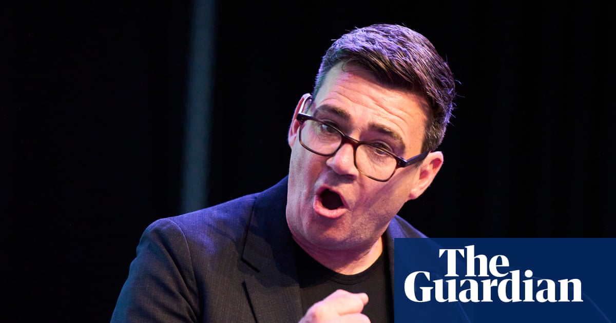Andy Burnham wins huge majority in Makerfield byelection, paving way for Starmer leadership challenge