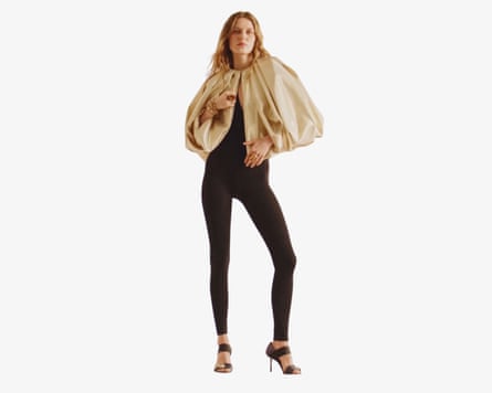 Chaqueta voluminosa Marisa Berenson x Zara