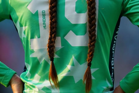 The plaits of Danielle Gregory of Oval Invincibles.