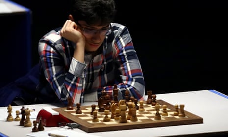chess24.com on X: Alireza Firouzja shakes his head and mutters to himself  as he realises he went astray in the first game. Magnus Carlsen and Hikaru  Nakamura (vs. Giri) opened with wins!