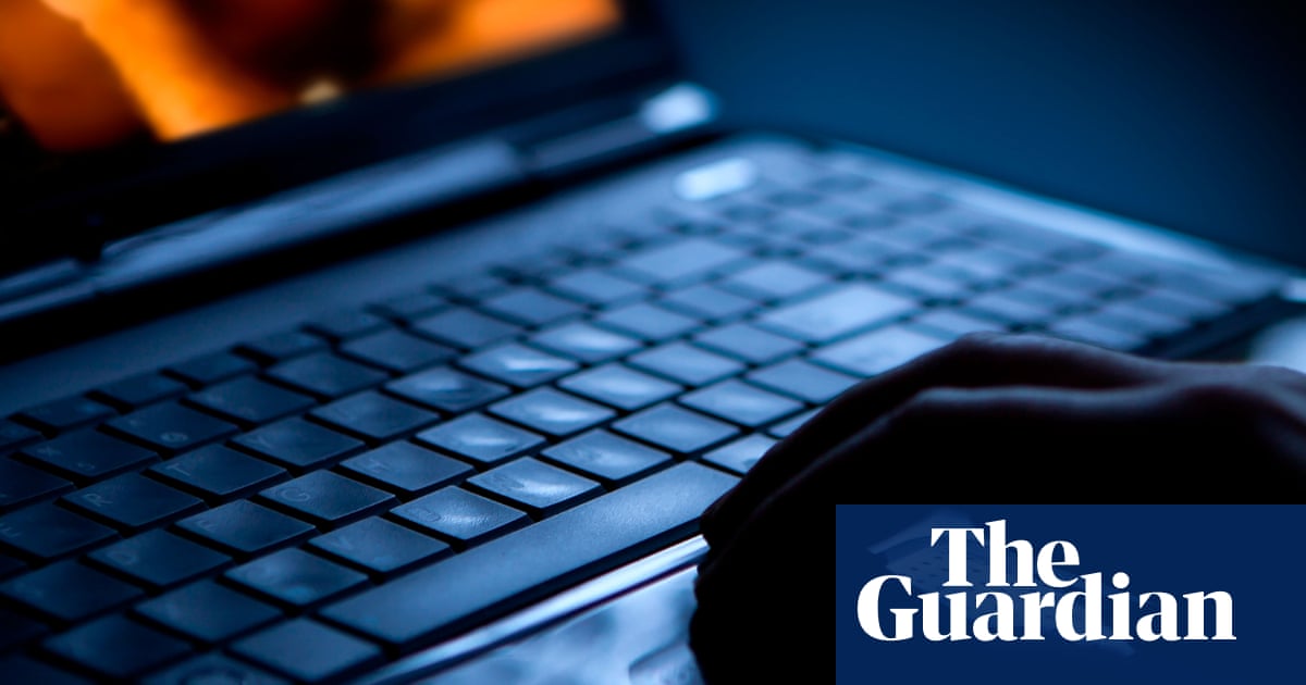 Reddit and Twitter users face age checks under UK porn law plans
