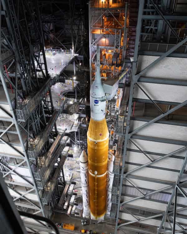Nasa’s mega moon rocket to inch its way from factory to launchpad | Nasa