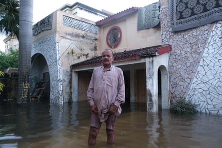 Salim’s father in the village of Kamanwala.