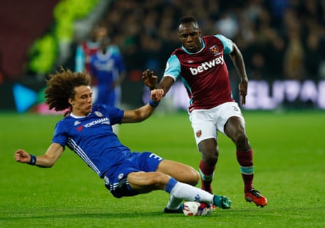 Chelsea’s David Luiz gets the better of West Ham United’s Michail Antonio.