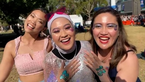 Taylor Swift fans show off their outfits at Melbourne Eras tour concert – video