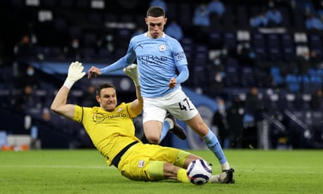 'They have to do their jobs': Guardiola slams VAR after Foden penalty call