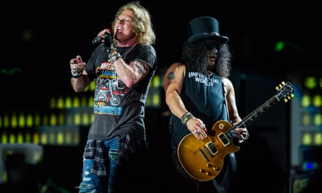 Slash teases new Guns N' Roses song with soundcheck TikTok video