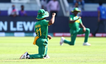 445px x 267px - De Kock misses South Africa T20 World Cup win after refusing to take knee | South  Africa cricket team | The Guardian