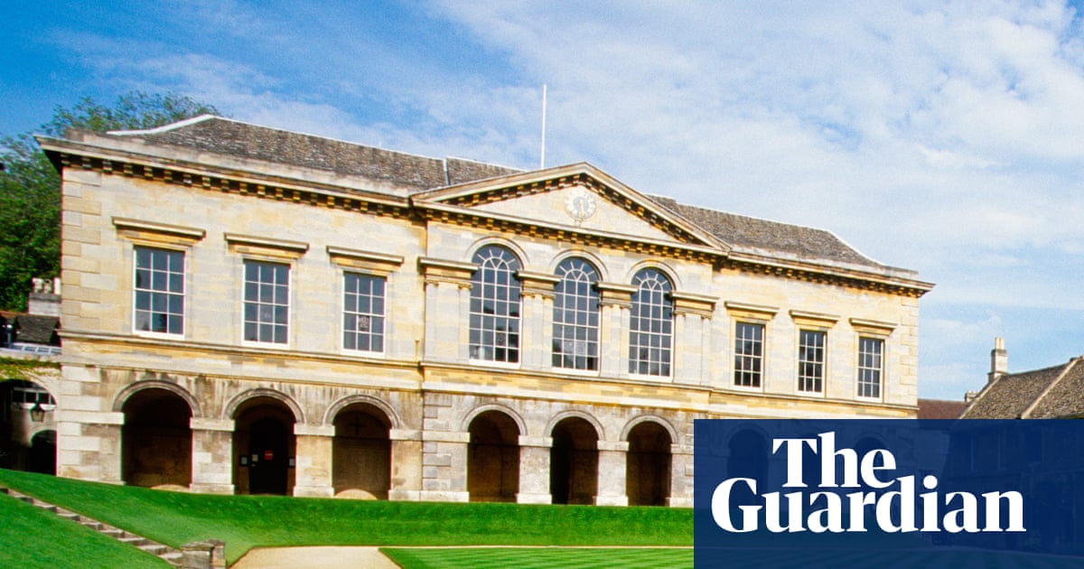 Oxford academics drank from cup made from human skull until 2015, book reveals
