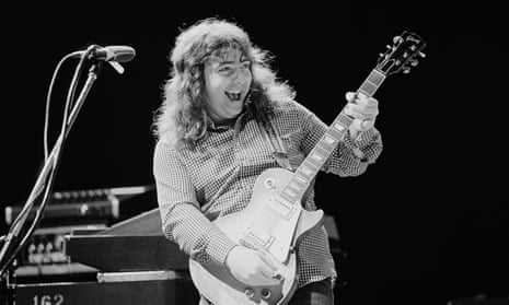 Bernie Marsden playing the guitar on the set of a video shoot for Whitesnake at Shepperton Studios in 1978.