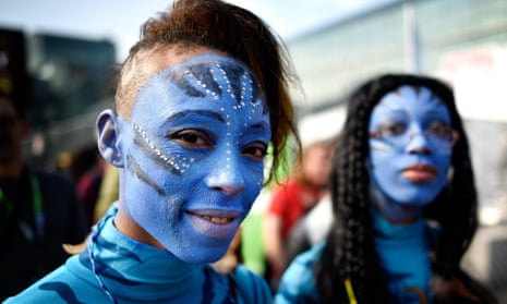 Avatar fans Venus and Kayla Ortiz at the 2015 New York Comic Con.