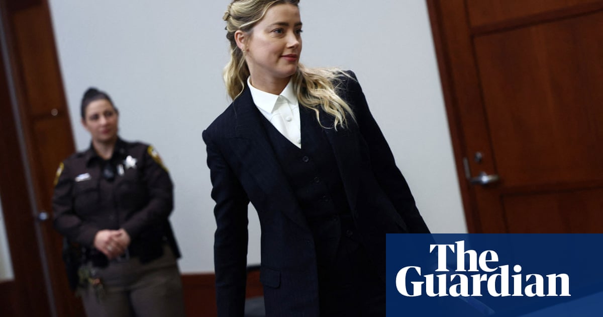 Lawyers ask Johnny Depp about texts describing desire to kill Amber Heard