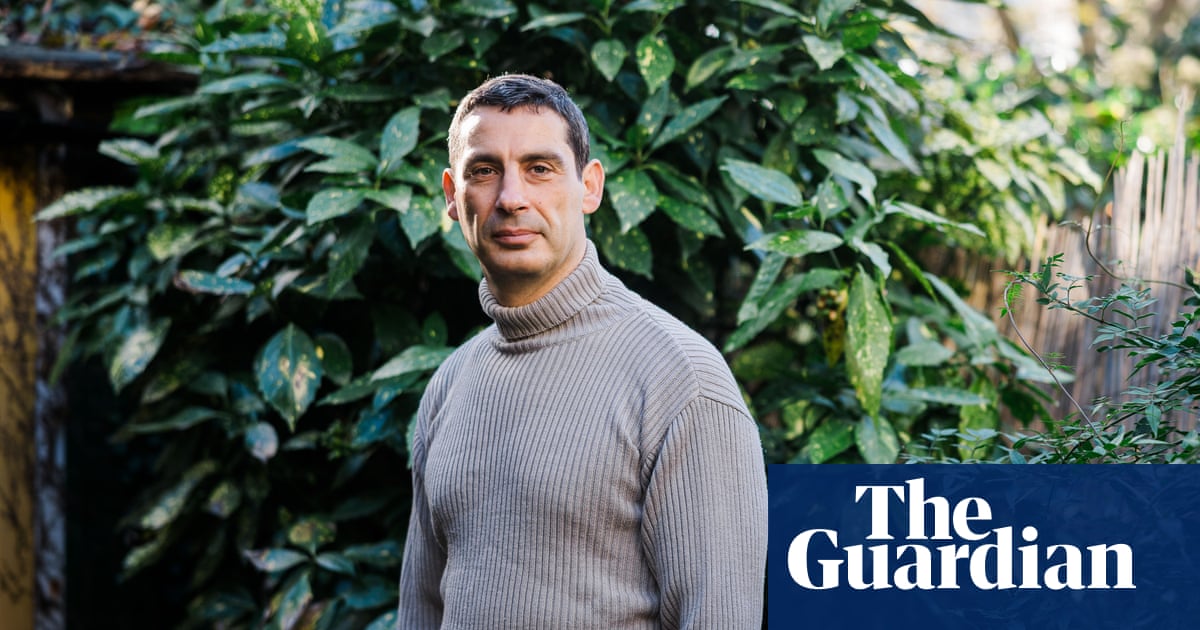 Experience: I stopped a man from crashing our plane