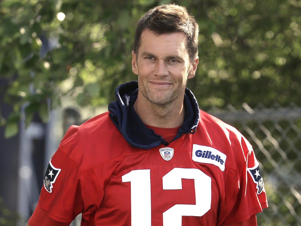 Tom Brady agrees to $70m, two-year extension with Patriots at age