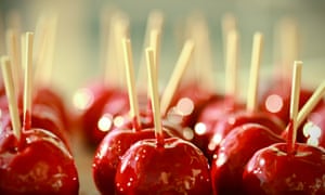 Toffee apples