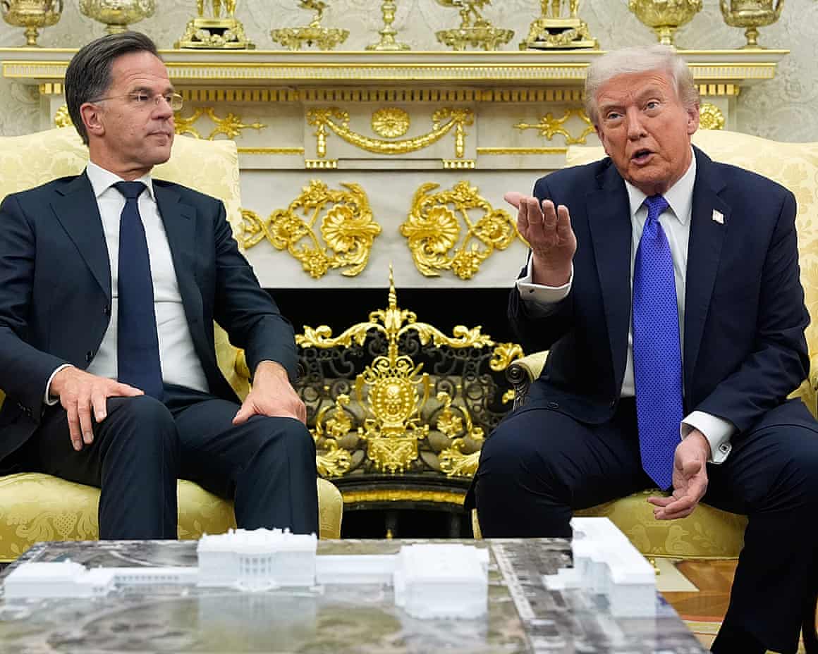 Donald Trump in the Oval Office with Nato secretary-general Mark Rutte on Wednesday.