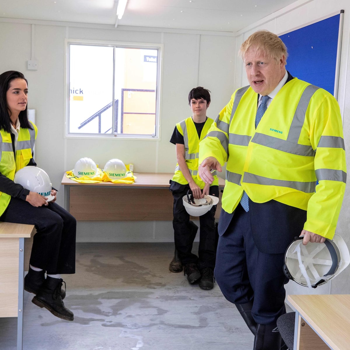 No 10 Fails To Apologise For Boris Johnson S Care Home Remarks Death Toll Rises By 155 As It Happened Politics The Guardian