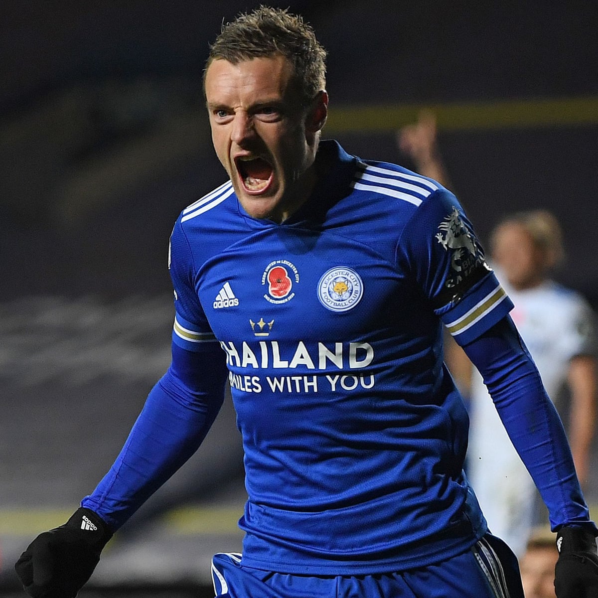 Jamie Vardy Provides Cutting Edge As Leicester Turn On The Power At Leeds Football The Guardian