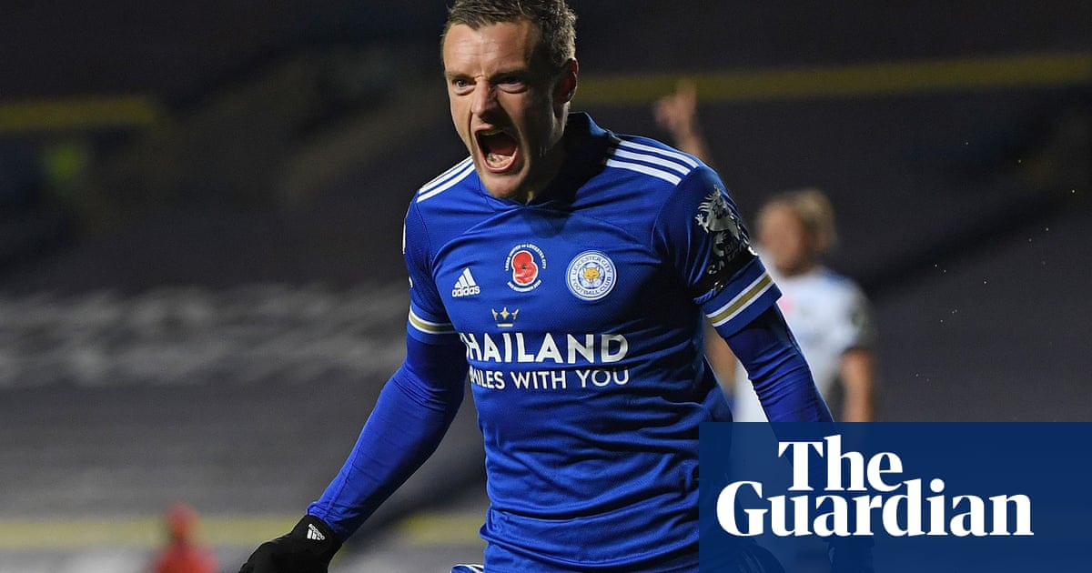 Jamie Vardy provides cutting edge as Leicester turn on the power at Leeds