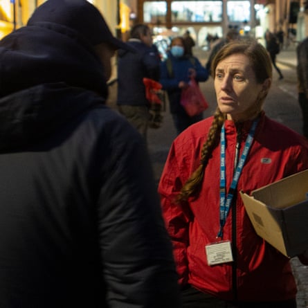 Nurse Yasmine Appleby chats with homeless people