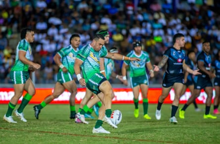 Brad Takairangi of the Cook Islands