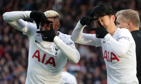 Aston Villa 0-4 Tottenham Hotspur: Son Heung-min hat-trick keeps Spurs on  track for top four - BBC Sport