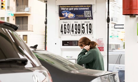 Gasoline prices have contributed to Joe Biden’s low approval ratings and loom over Democrats’ midterm chances.