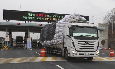 A South Korean cargo truck passes through a customs checkpoint after returning from the Kaesong industrial complex in North Korea.