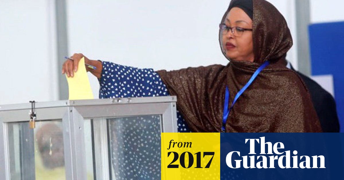 'It's pretty brave': Mogadishu on lockdown as Somali MPs elect president