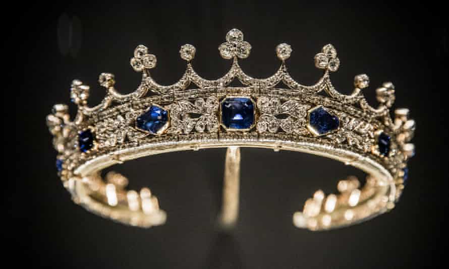 Queen Victoria’s sapphire and diamond coronet
