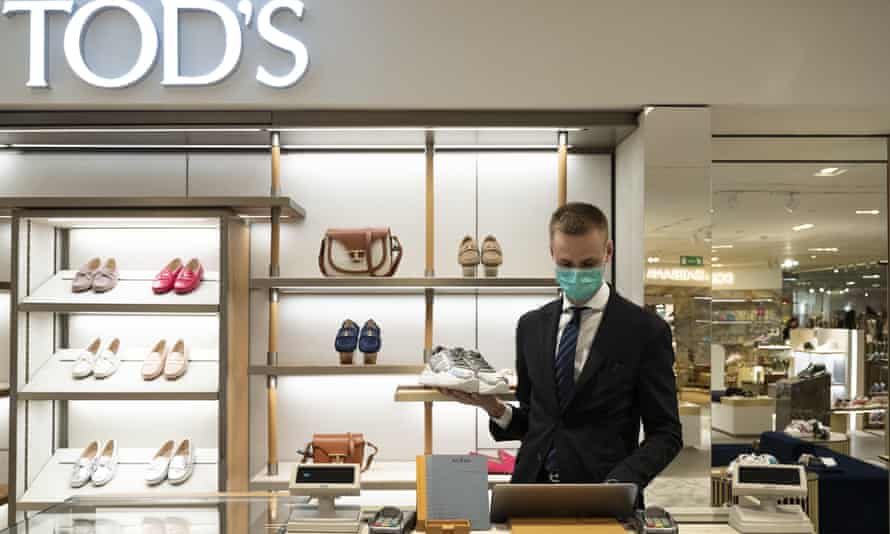 It S Extremely Empty Coronavirus Brings Milan To A Standstill Coronavirus The Guardian