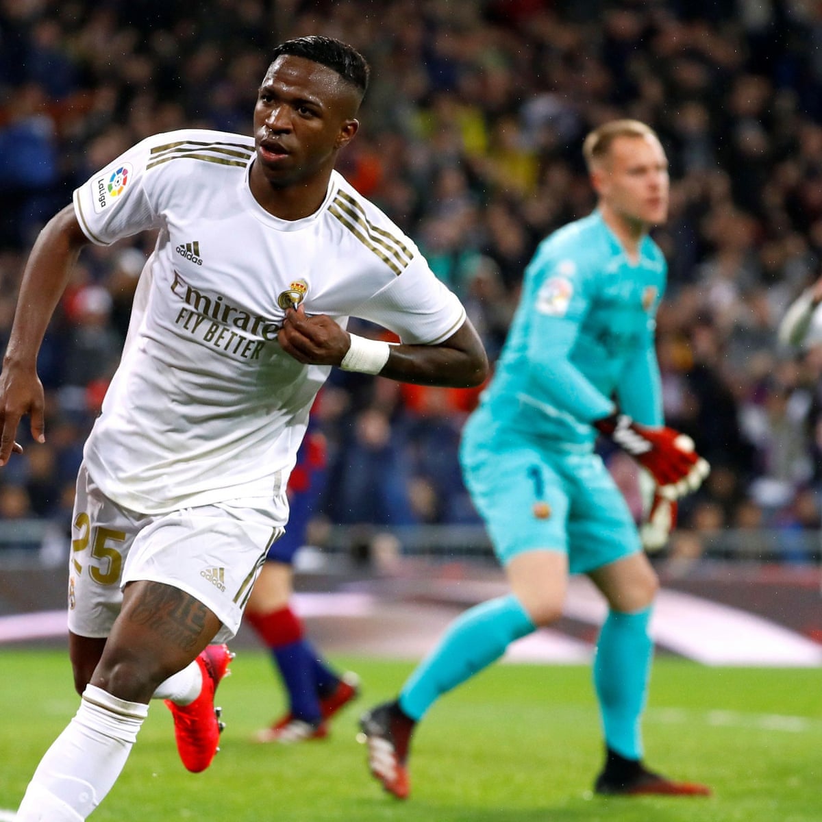 Real Madrid 2 0 Barcelona La Liga As It Happened Football The Guardian