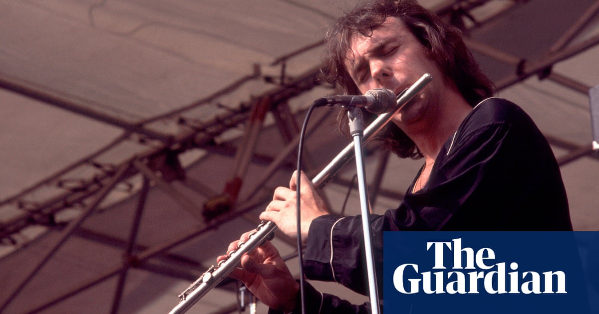 Ian McDonald: King Crimson and Foreigner co-founder dies age 75