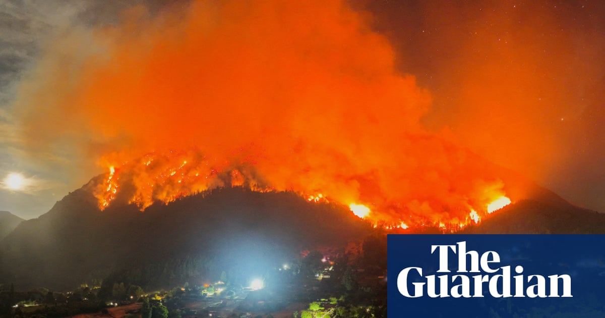 ‘The land will be left as ashes’: why Patagonia’s wildfires are almost impossible to stop