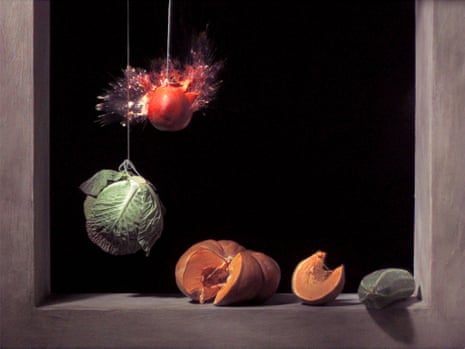 Pomegranate: Off Balance (2006) by Ori Gersht