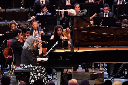 Martha Argerich performs Tchaikovsky’s Piano Concerto No 1 at Prom 34.