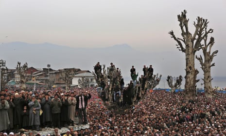 Kashmiri Muslims offer prayers to the prophet at the Kashmiri Muslims offer prayers to the prophet at the Hazratbal shrine