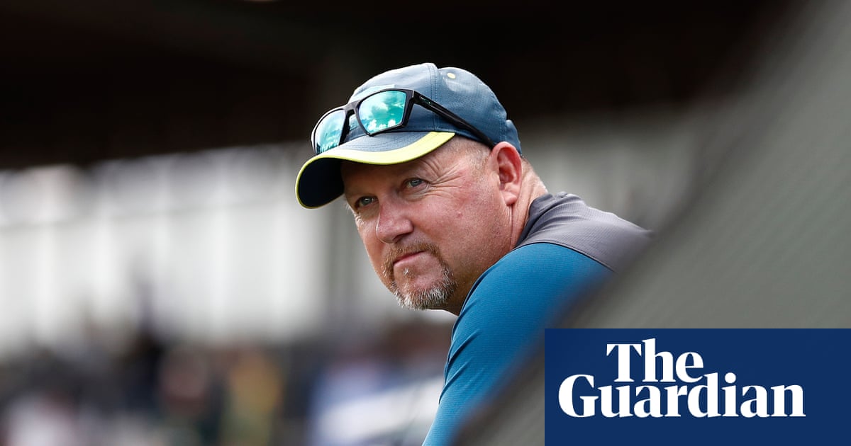 Brendon McCullum brings David Saker back into England camp for Ashes series