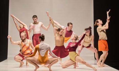 National Dance Company Wales in Wild Thoughts by Andrea Costanzo Martini.