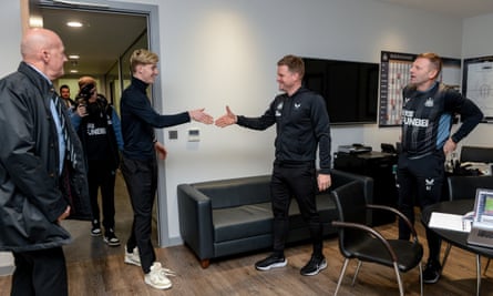 Anthony Gordon, left, meets the Newcastle manager, Eddie Howe, having completed a £40m move to the north-east club from Everton during the recent transfer window